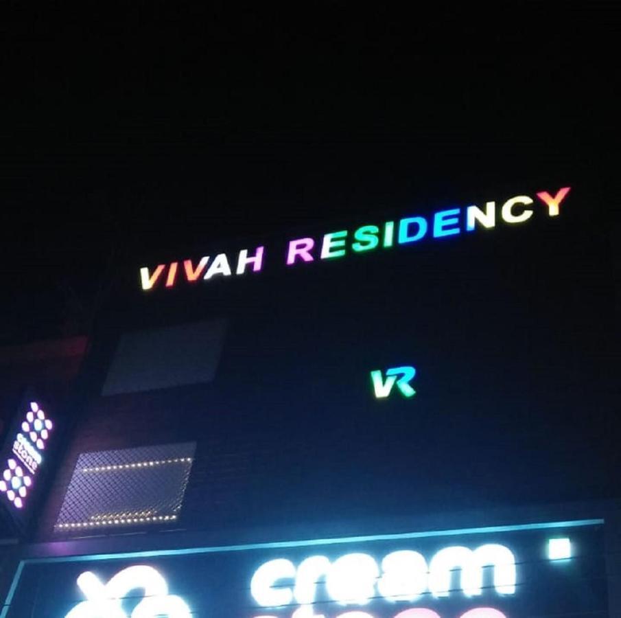 Vivah Residency Hotel Új-Delhi Kültér fotó